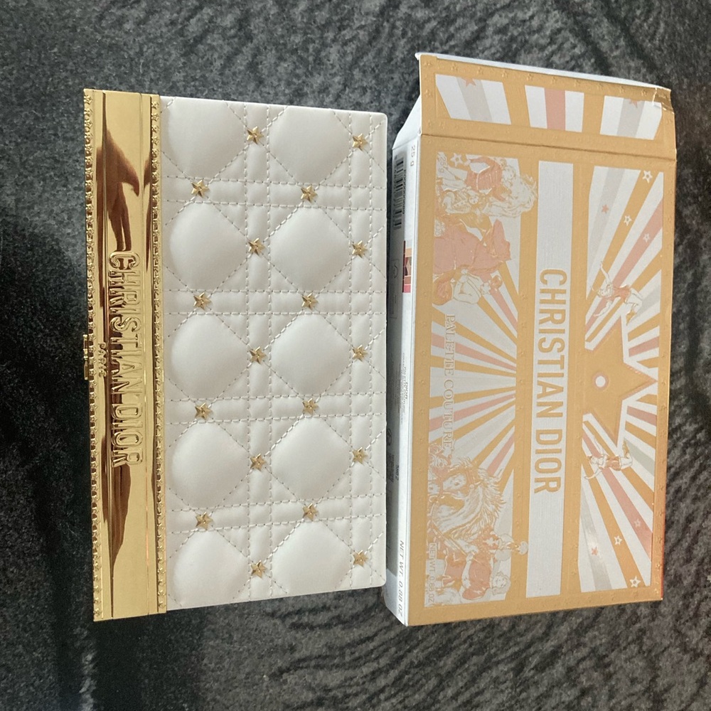 DIOR PALETTE COUTURE brand new only opened for photos.